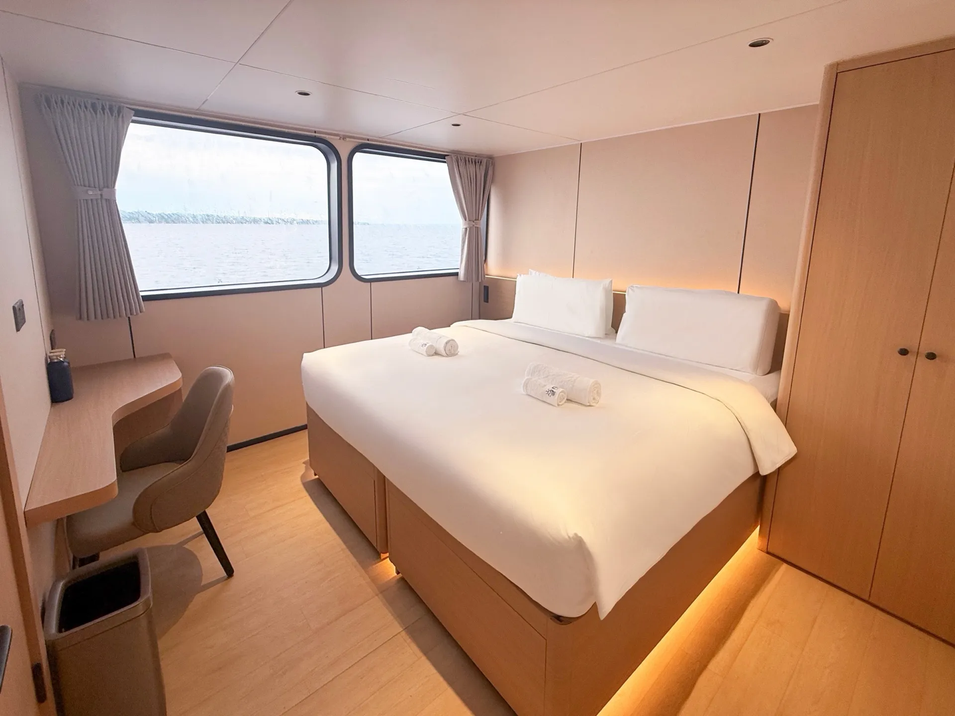 Sea View Upper Deck aboard King Neptune