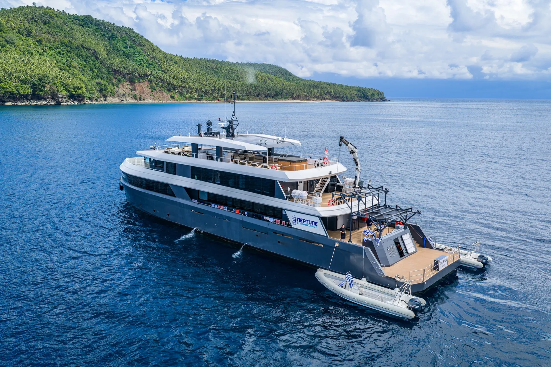 King Neptune exterior view