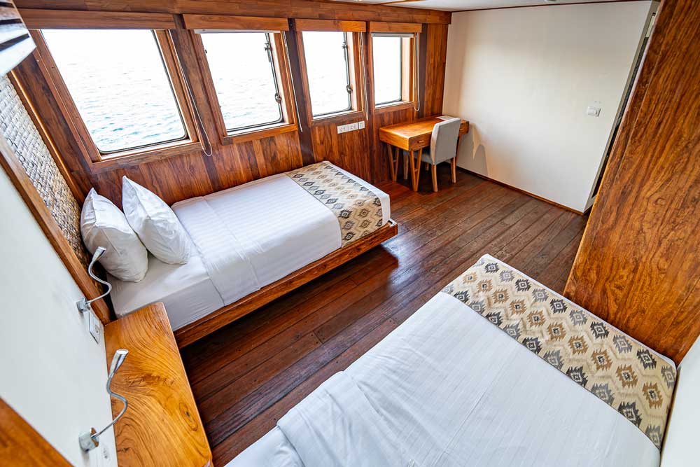 Main Twin Cabin aboard Komodo Sea Dragon